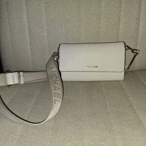 Michael Kors Large Leather Weather Crossbody Bag Light Cream